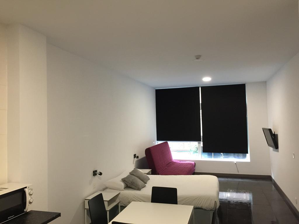 Room And Kitchen Bilbao Exterior photo