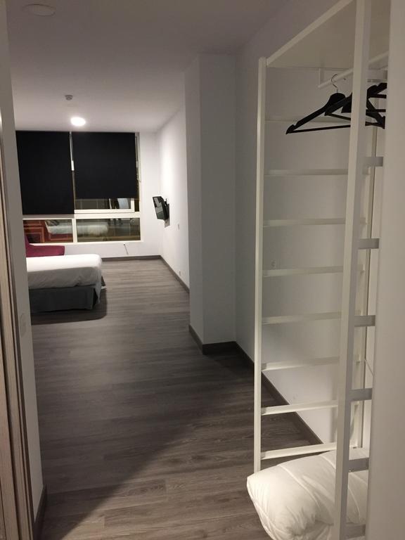 Room And Kitchen Bilbao Exterior photo